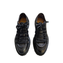 Scarpa uomo Doucal's - Stringata in pelle - Colore Nero